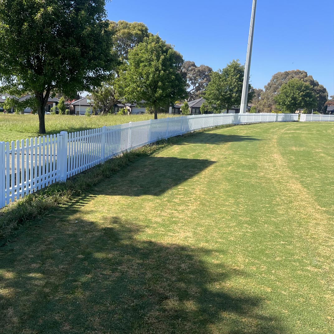 Roxburgh Park Oval