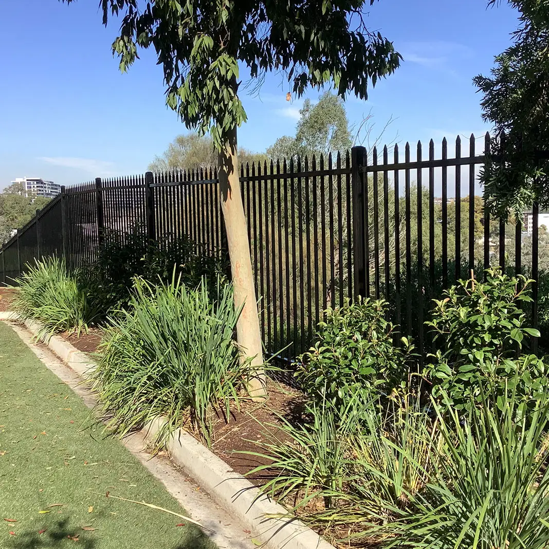 Rakeable Fence Panels