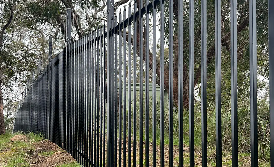 Rackable Steel Fence Panels
